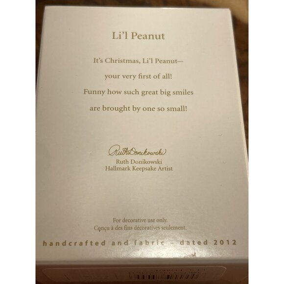 Hallmark Keepsake Lil Peanut Babys 1st Christmas Ornament 2012 - Picture 3 of 3